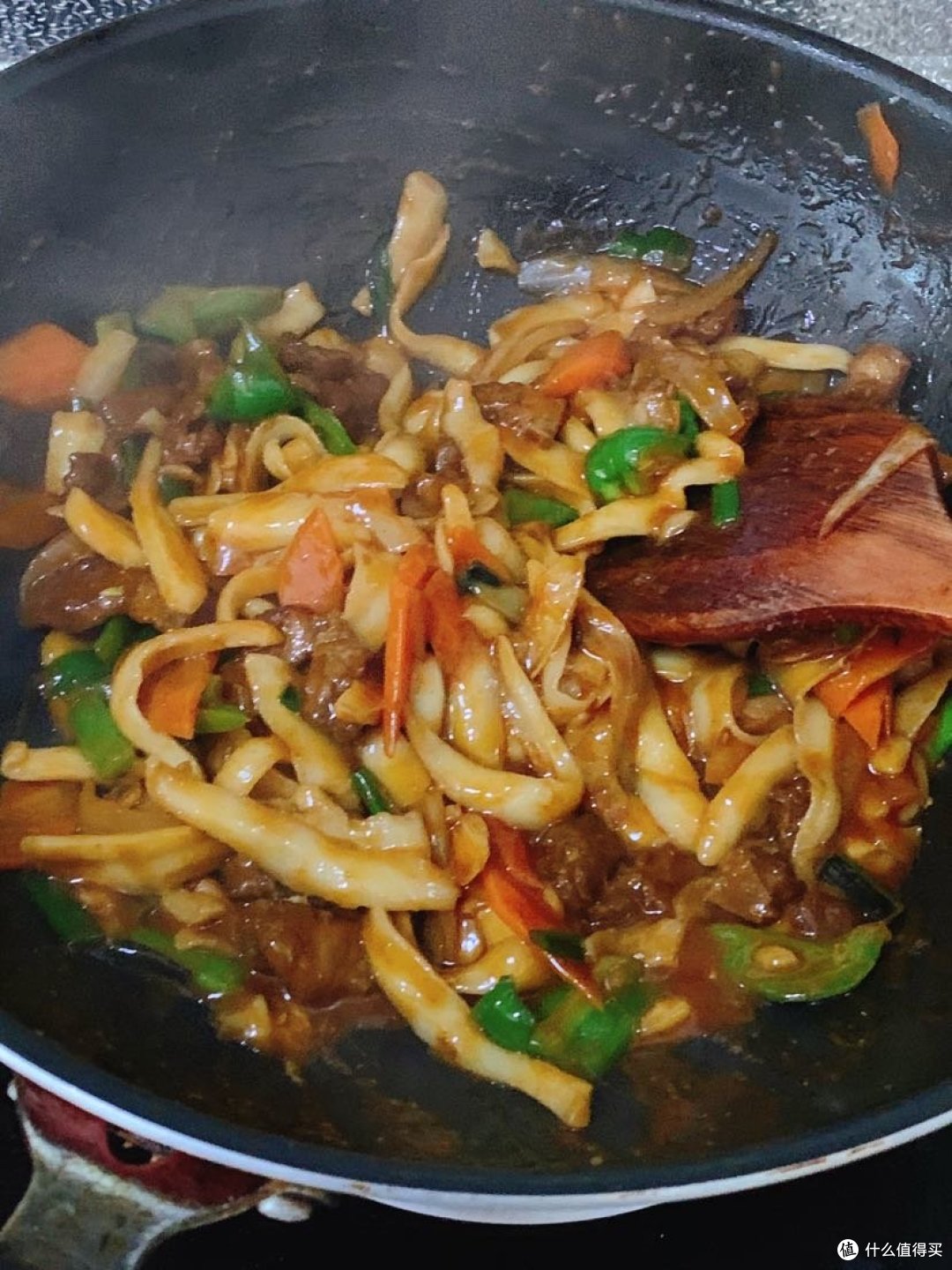 这里是家庭版炒刀削面,不输山西面馆儿
