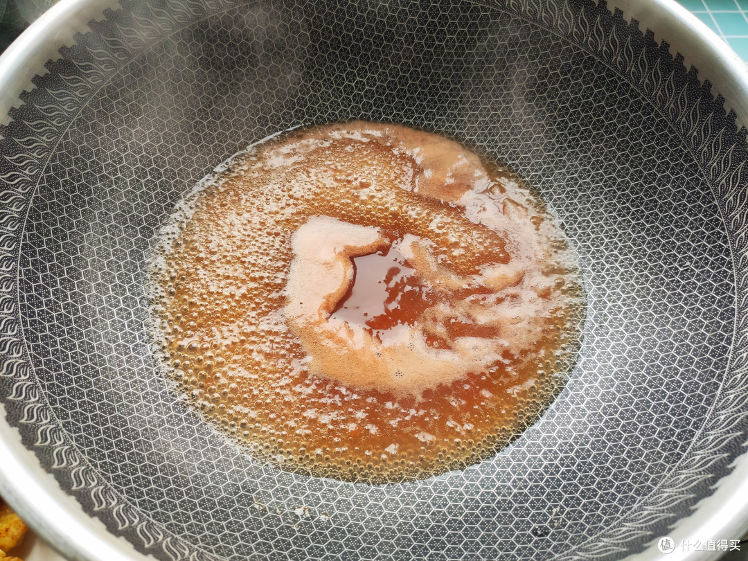 最近儿子迷恋这菜，酸甜可口下饭神器，两天不吃准馋，我特乐意做