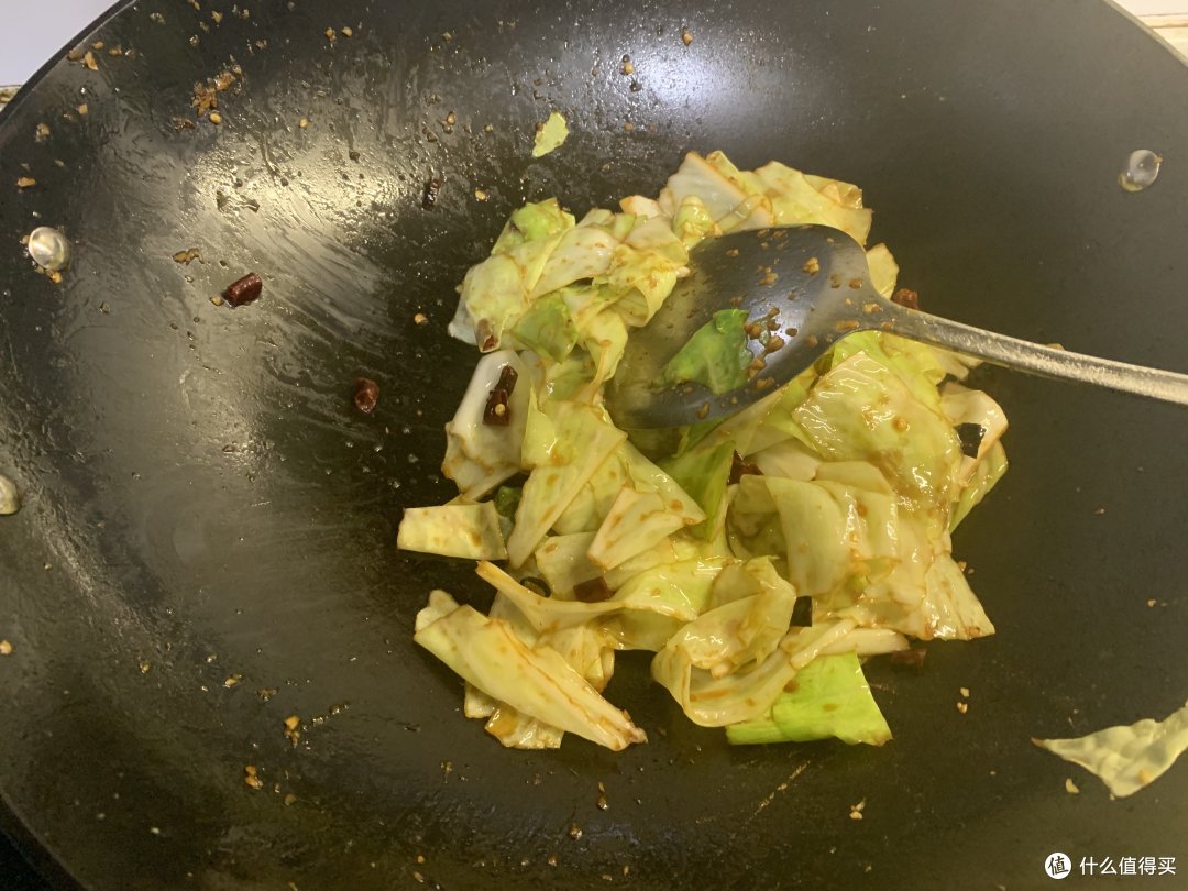 包菜最好吃的做法----手撕包菜