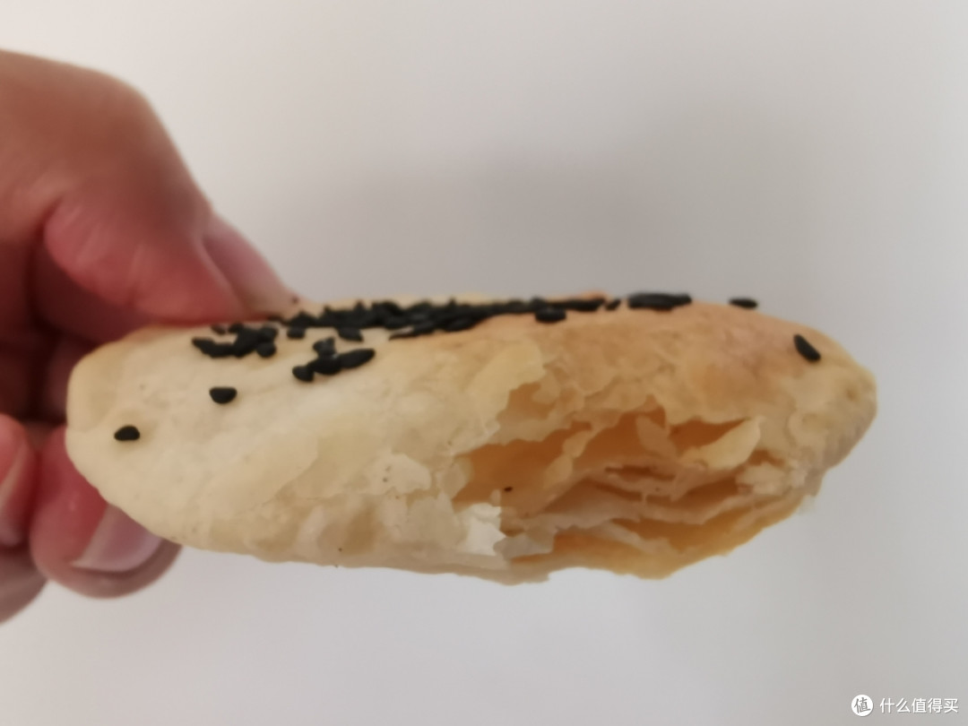 超市的酵母都被广东人买完了,那就在家可以和儿子做芝麻饼