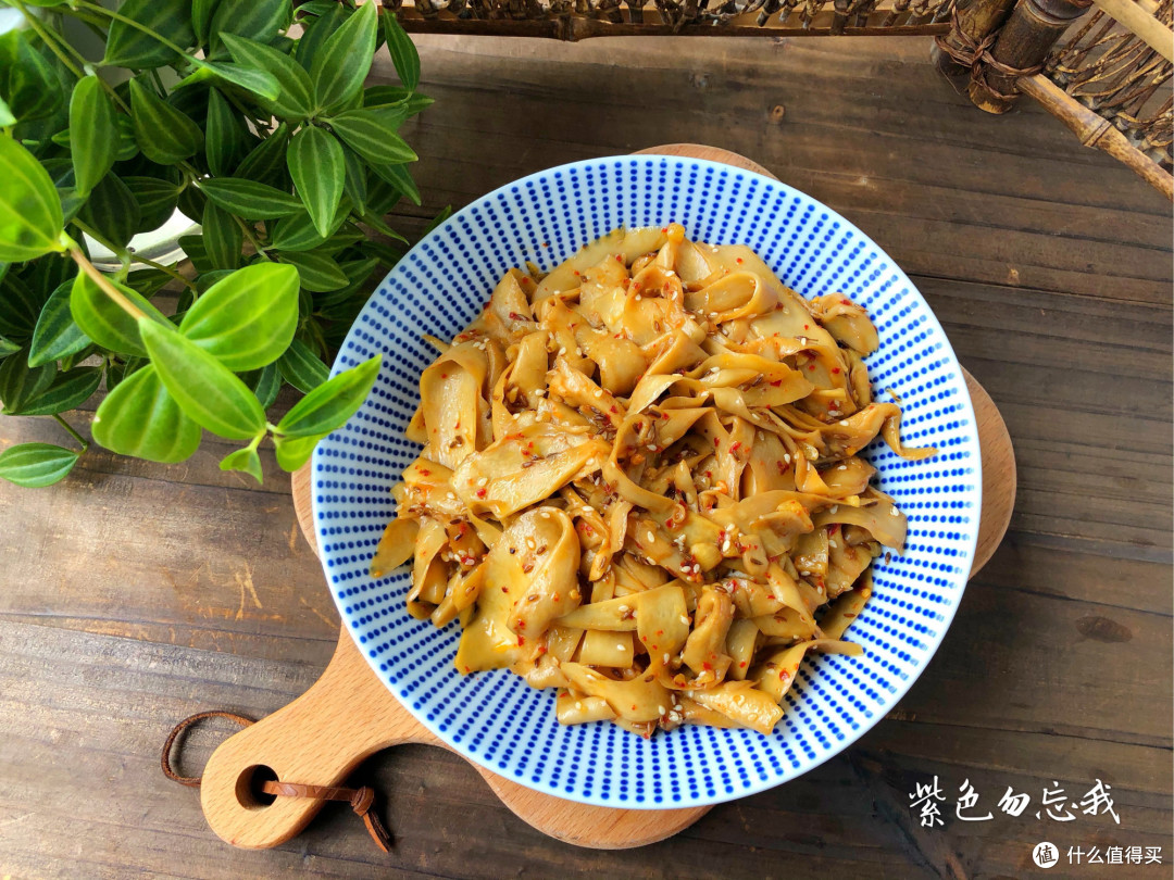 杏鲍菇这样做,你吃过吗?香辣美味,比烧烤还好吃,快试试