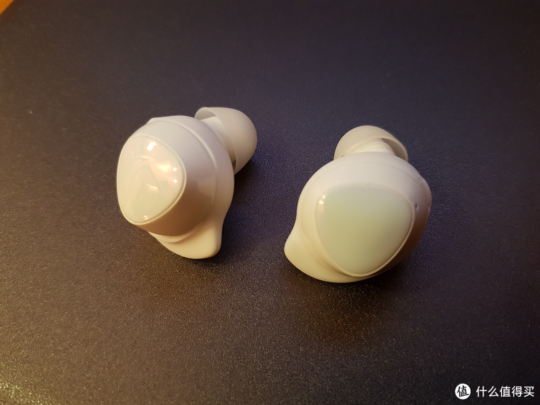 首发+张大妈最低入手价 三星2020款Galaxy Buds+ 开箱