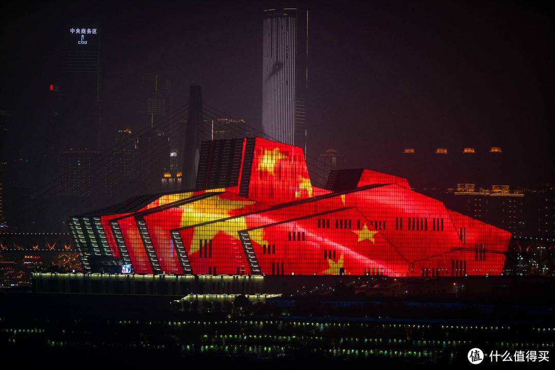 8D网红重庆游记——一座魔幻的城市