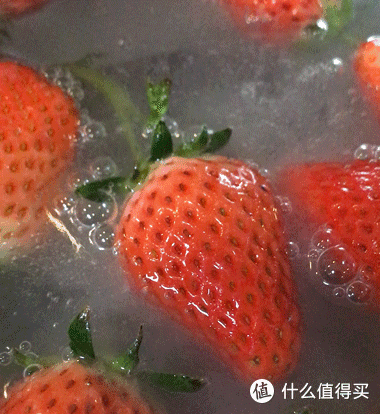欧琳净化机让水变个小魔术：去农残，净餐具，还能阻击细菌侵入口！