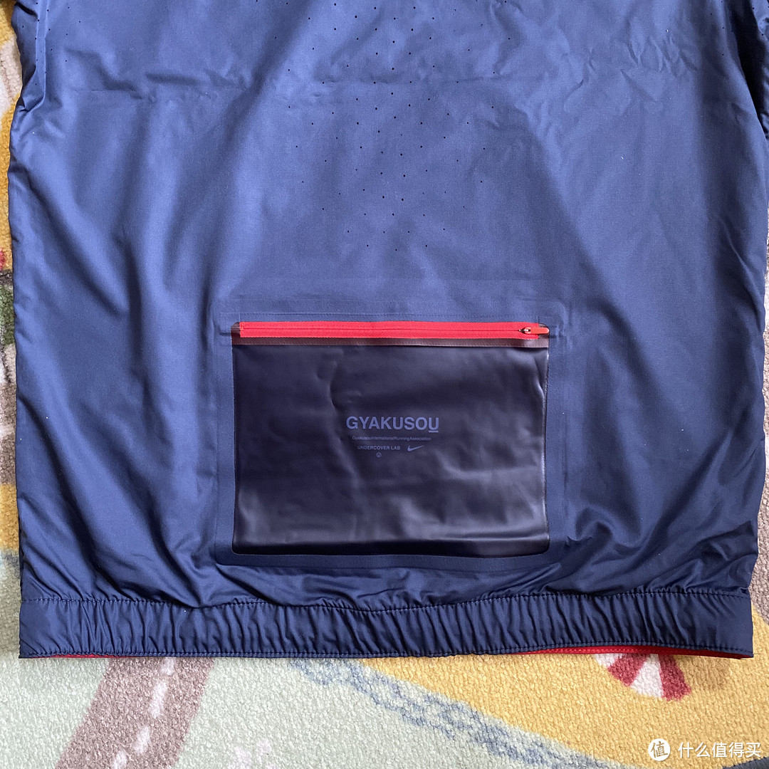 我买过最贵的跑步外套!NIKE x Gyakusou半拉链上衣