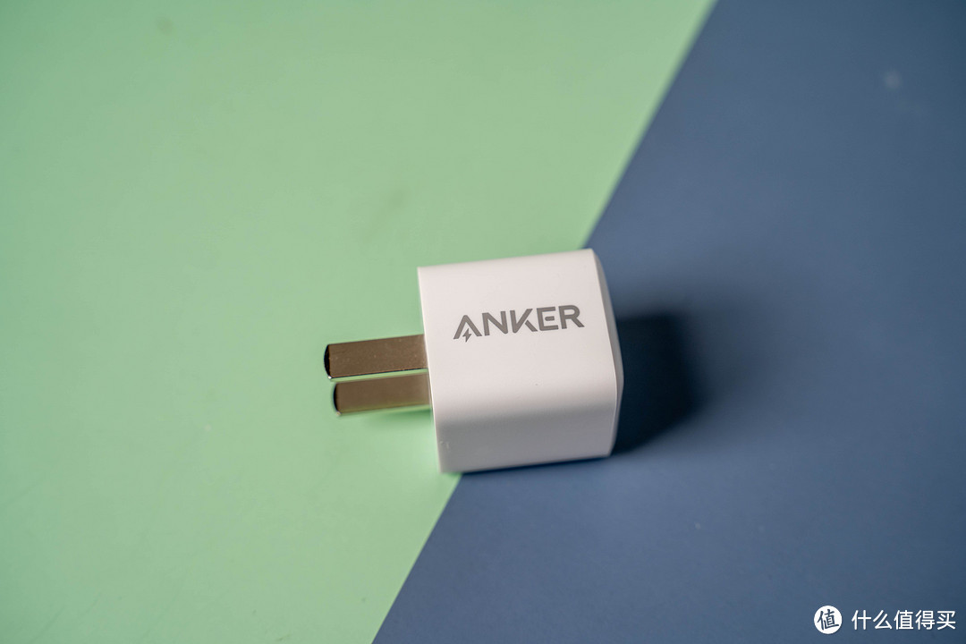 Anker的拉车线和nano充电器出到3代啦！