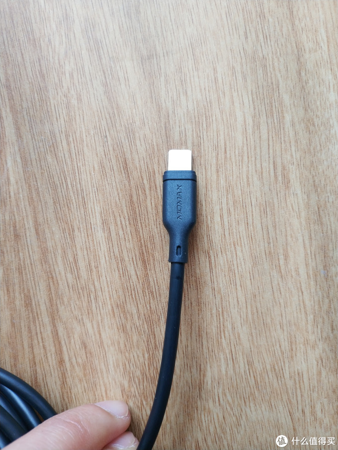 ipad air3配件之摩米士2米usb-c to lightning数据线