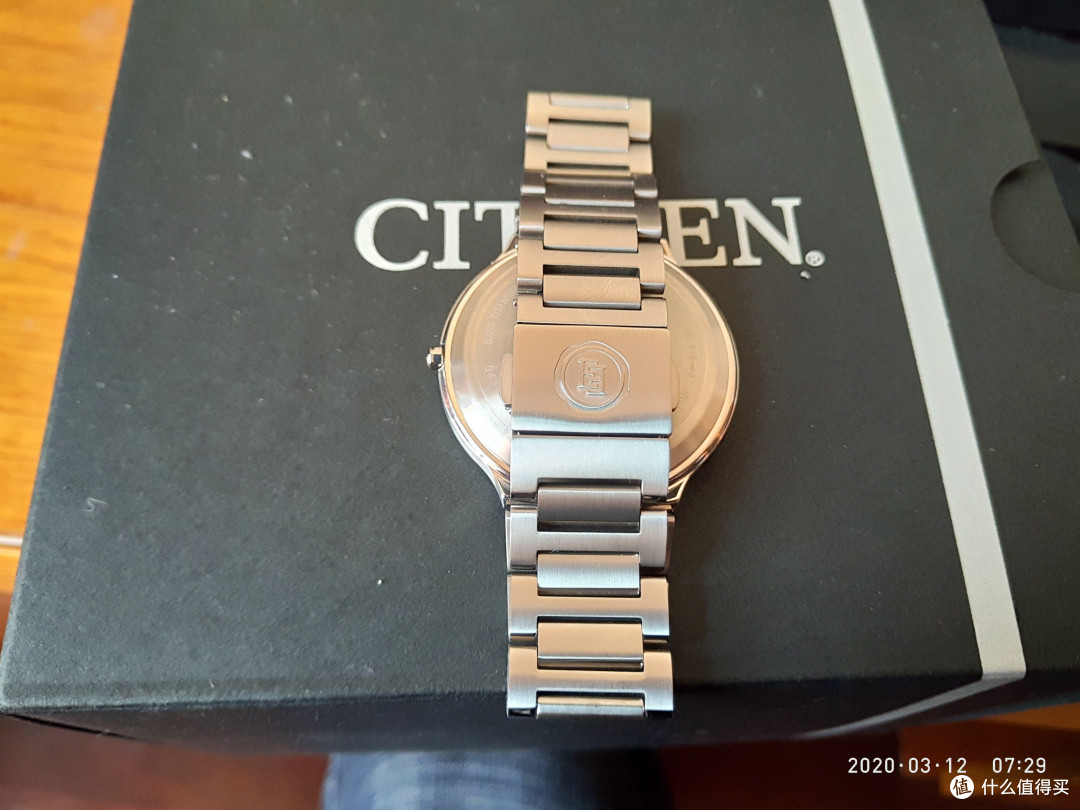 西铁城exceed系列ar008066d02