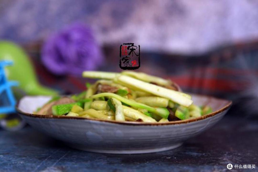 聪明女人都爱吃的菜,清爽又入味,三天两头吃,不仅享受还掉肉!