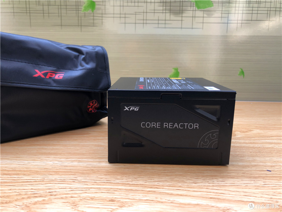 金牌品质 超足用料 十年质保-XPG CR650G 全模组电源