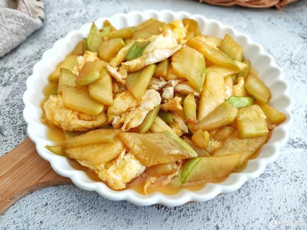 春天易干燥,这菜多给家人吃,低脂低卡还补钙,赛过大鱼大肉