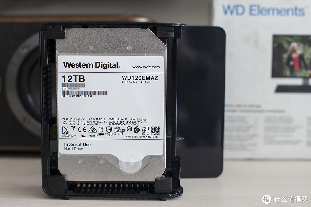 亚马逊海淘西数Western Digital 12TB Elements桌面硬盘拆解测试