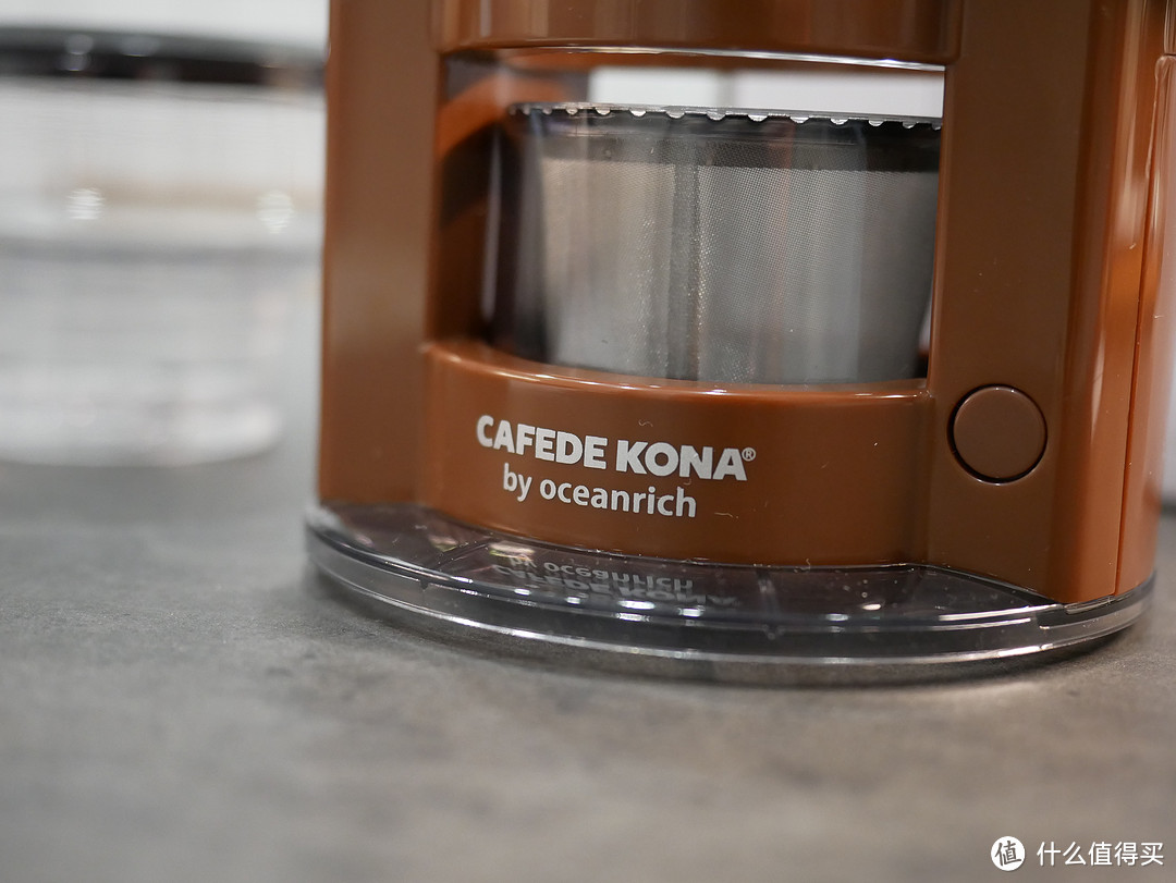 自带舞娘属性的CAFEDE KONA迷你便携滴滤咖啡机