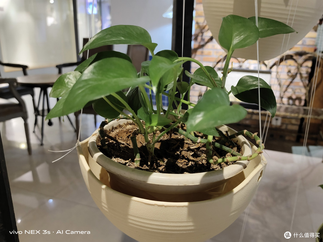 旗舰手机换“芯”升级 真全面屏的视觉享受 :NEX 3S评测