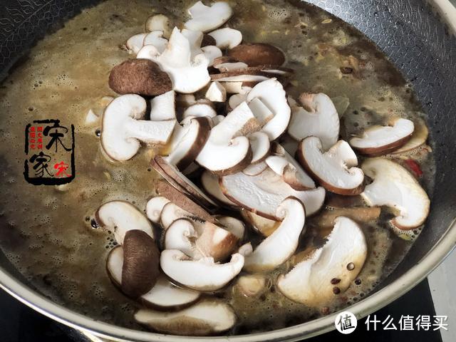 春天,别忘记吃这道菜,我家一星期吃3次还嫌少,下饭绝配