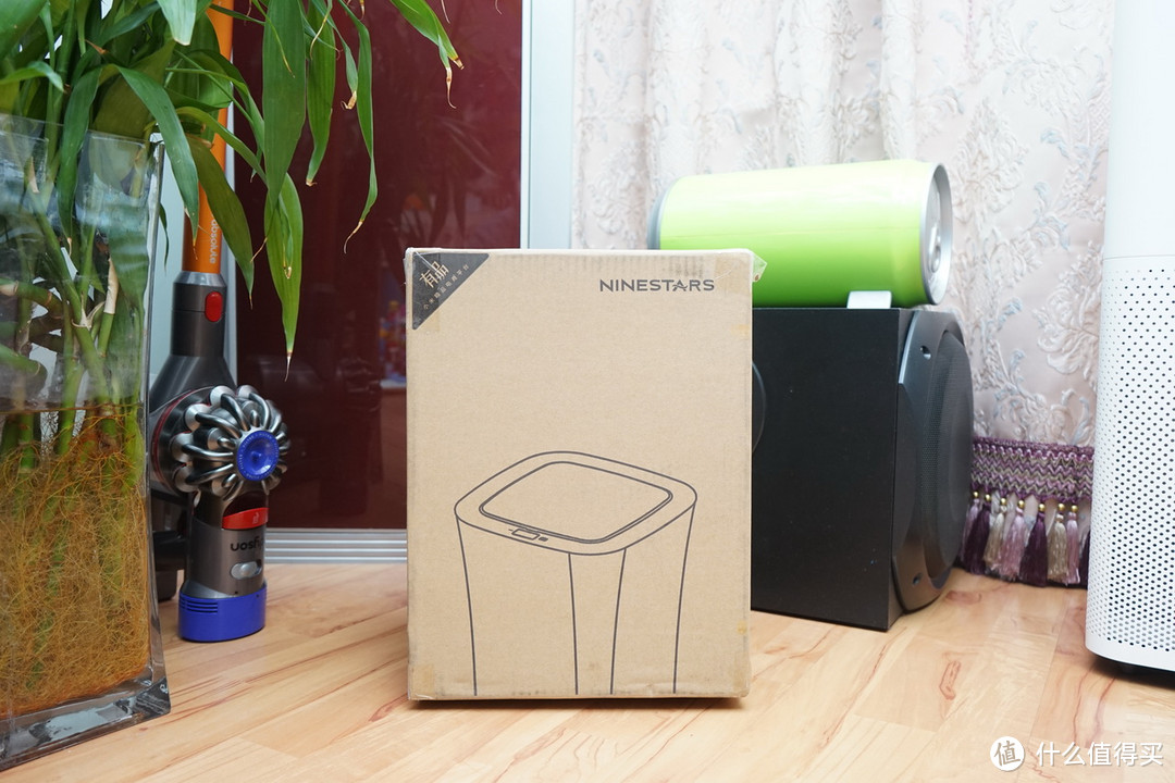 现代家居重要一环：NINESTARS防水感应垃圾桶