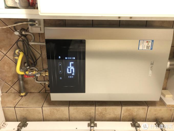 冲动消费?还是物有所值?新品首发能率零冷水恒温燃气热水器多图开箱安装使用反馈