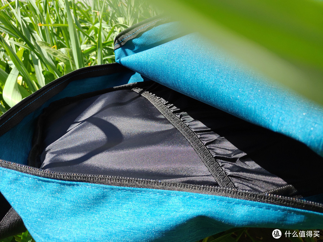 小米小背包20L版上市，你的下一个小背包，何必一定要小？