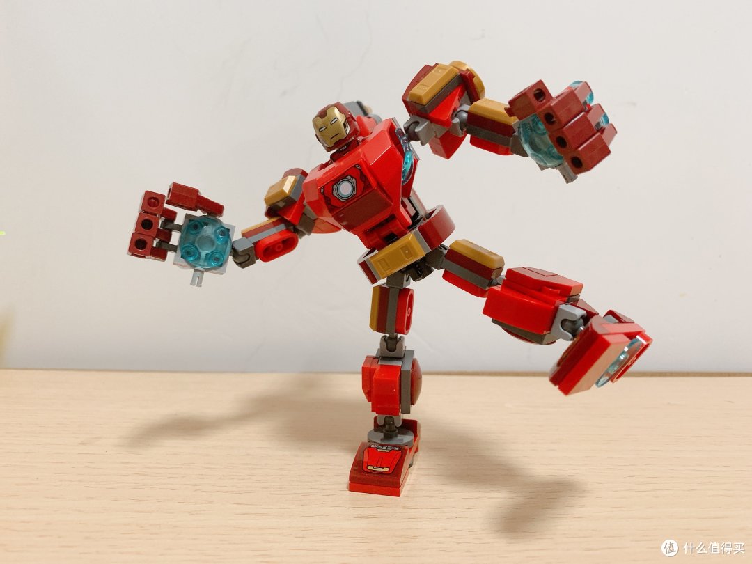 乐高76140开箱拼搭钢铁侠机甲到底有多浓的山寨风