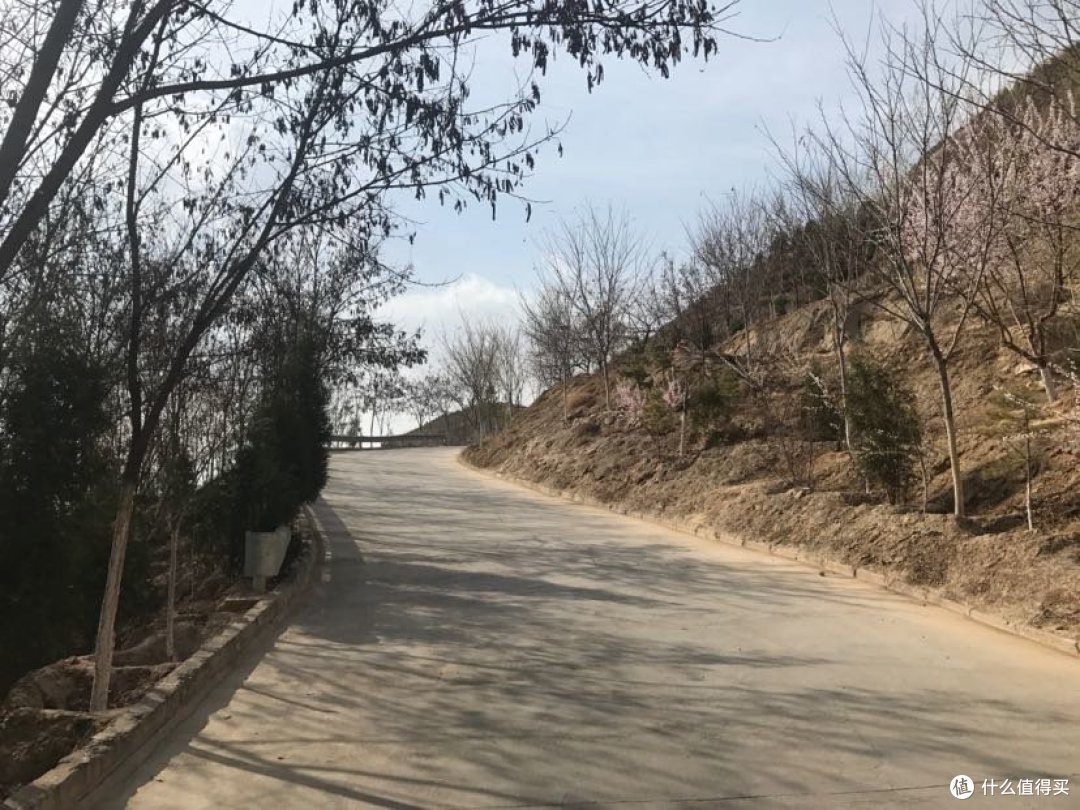 山路一瞥