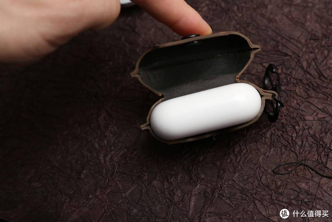 偶尔的小小奢侈,Twelve South真皮airPods Pro耳机壳