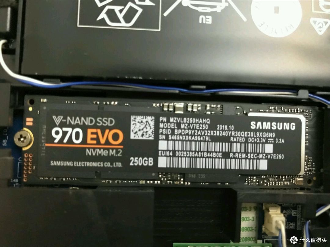 NVMe高速固态硬盘，永远是大幅提升笔记本电脑运行速度的至尊法宝