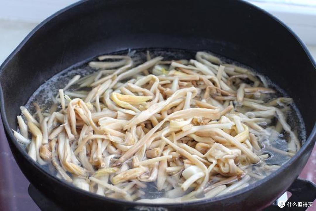 这两种食材一起搭配,相当于给肠道做个大扫除,低脂营养有益健康