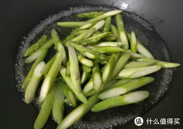 6月宁可不吃肉也要吃这菜，3块钱一斤，每天一盘，减脂又美味