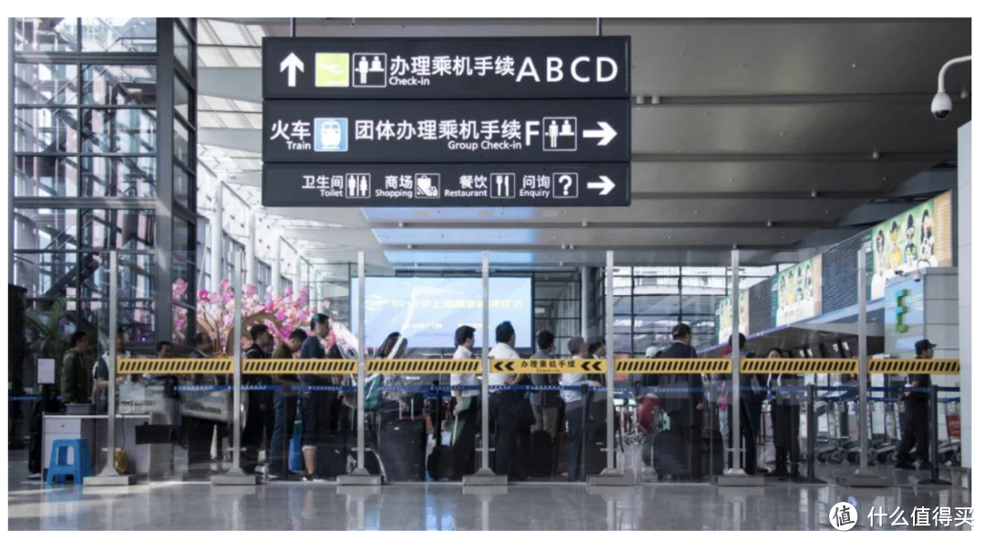 疫情爆发，海外华人留学生回国治病：自费还是国人买单？