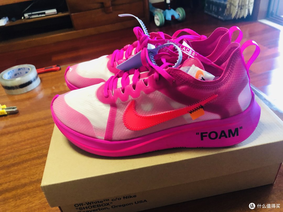 第一双原价OW---NIKE ZOOM FLY