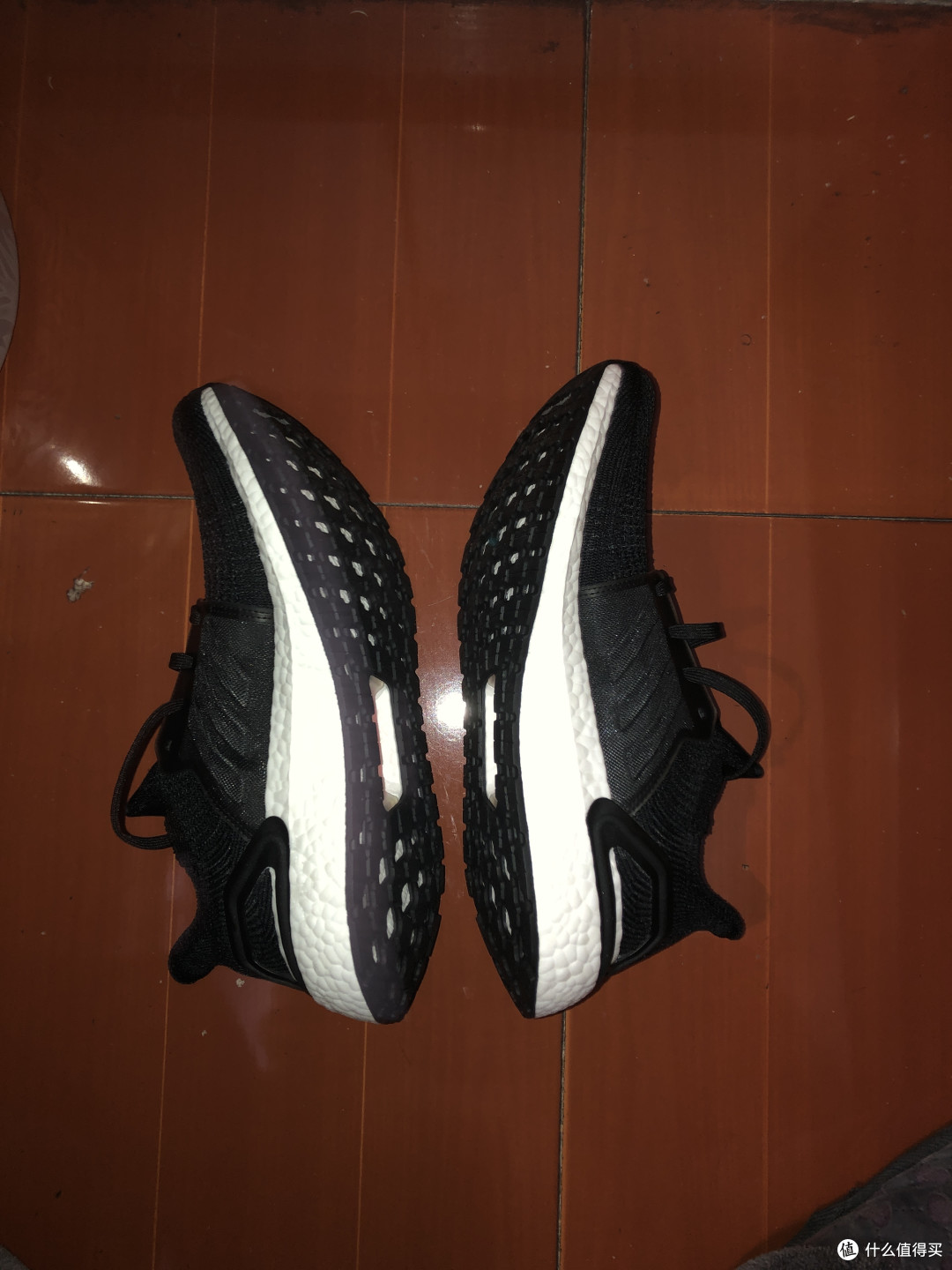 来个侧面的照