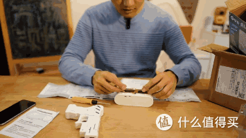早起困难户花百元买个叫醒神器，结果暴躁一上午？【万物测评】