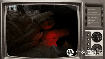 早起困难户花百元买个叫醒神器，结果暴躁一上午？【万物测评】