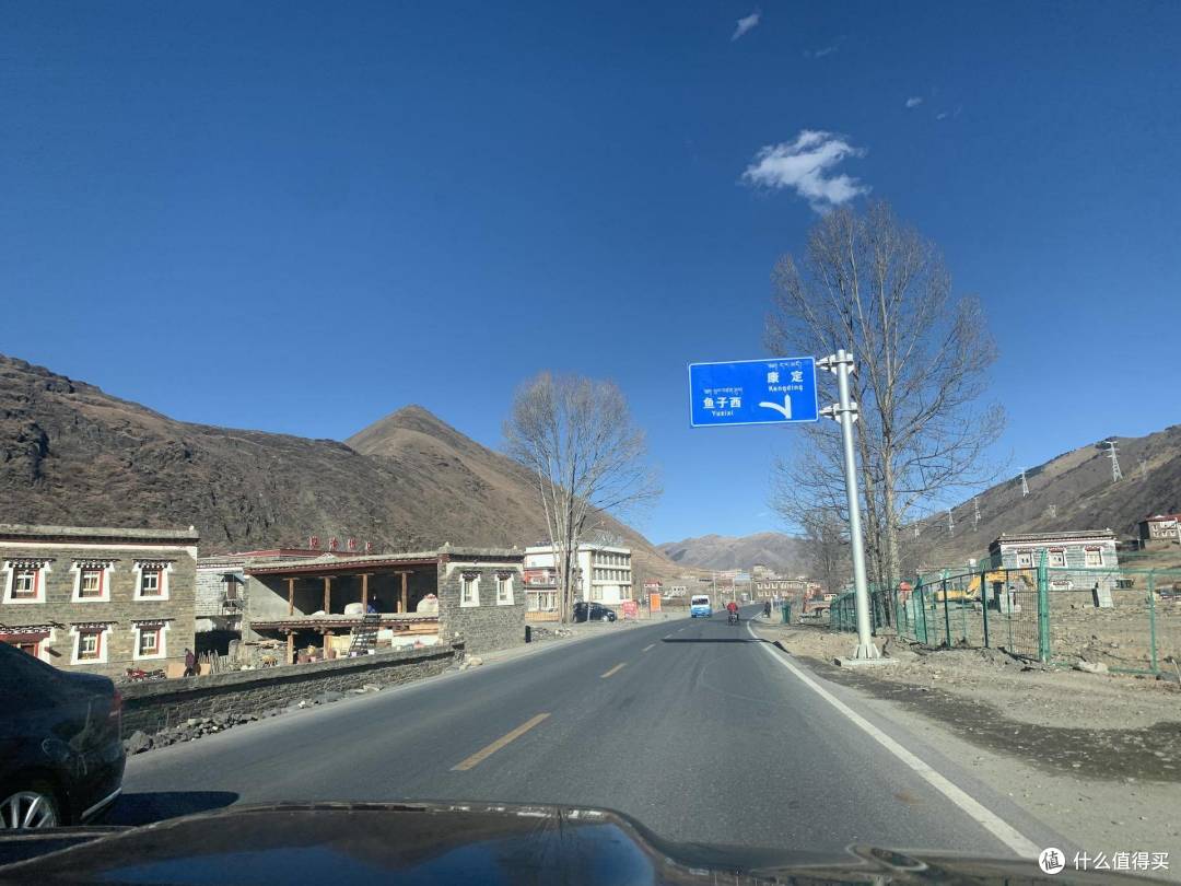 川西又一观景平台，看贡嘎折多青绕雅拉连成排