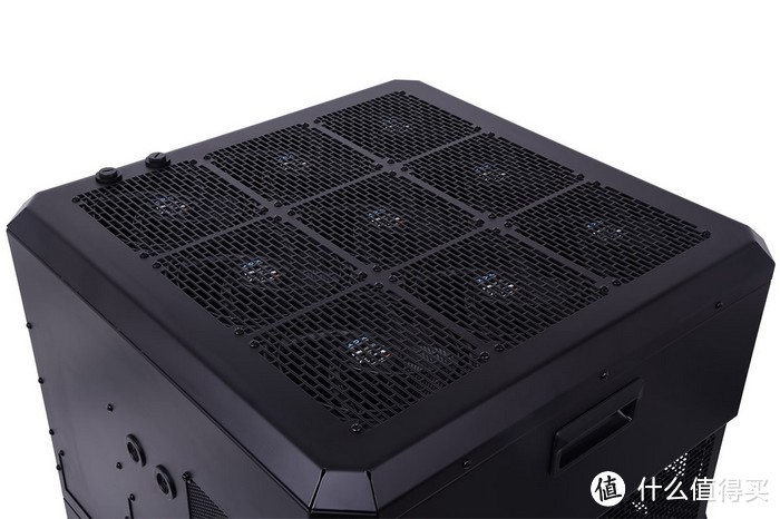 9路显卡+7路水冷变态级扩展：阿尔法酷 推出 Mining Cube 300 机箱