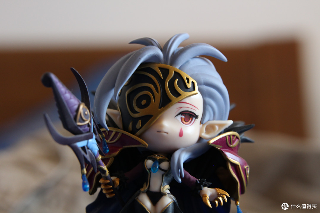 F2.8 1/60s 56mm iso800