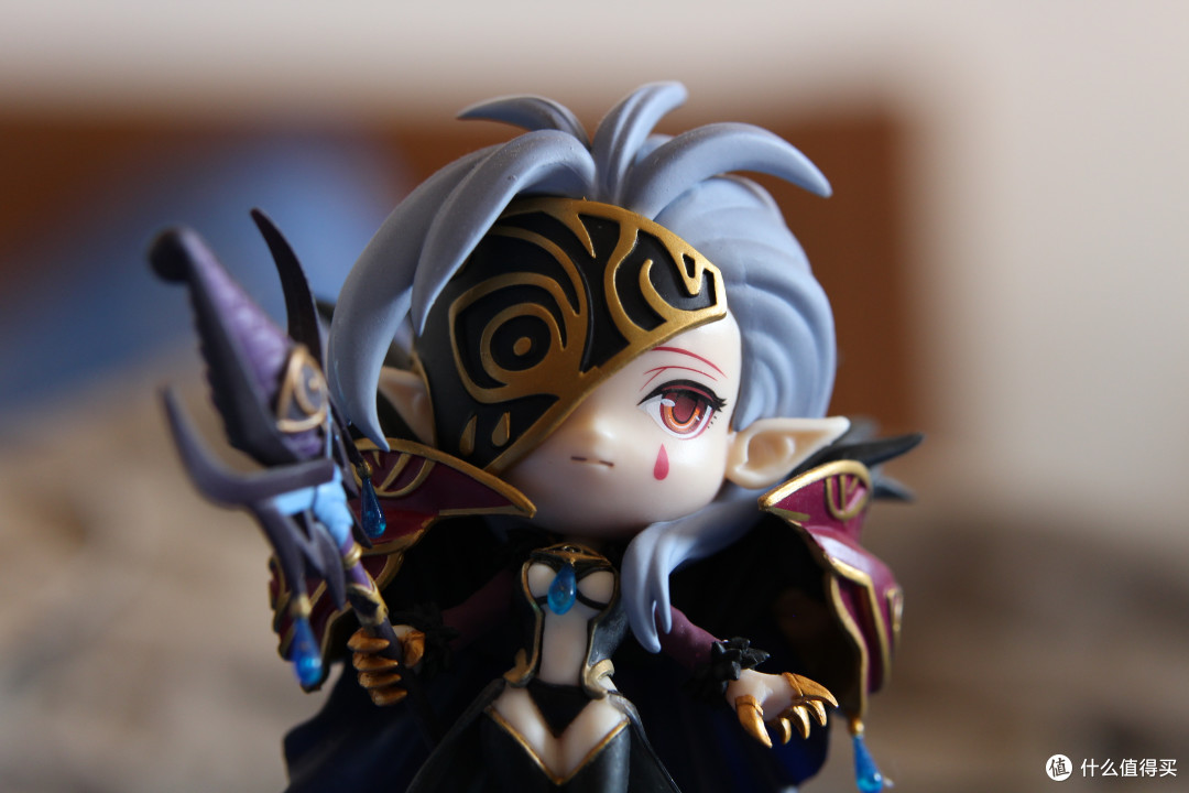 F2.8 1/125s 56mm iso800