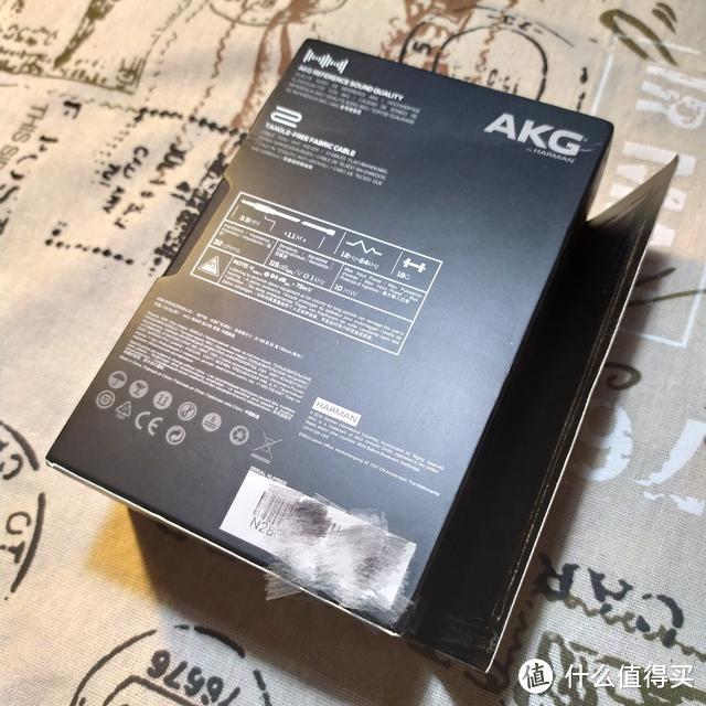 只作赠品，AKG N28入耳有线耳机