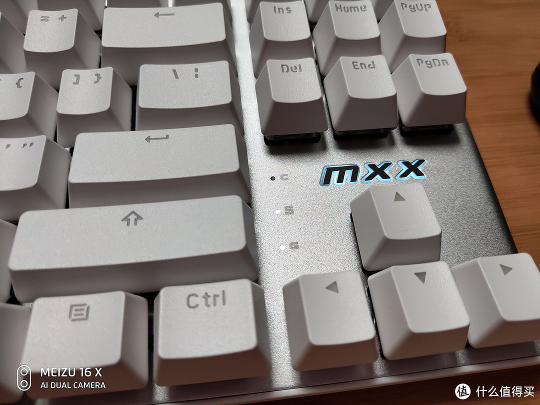 超越樱桃轴，来自国产轴的逆袭—— 镭拓MXX机械键盘