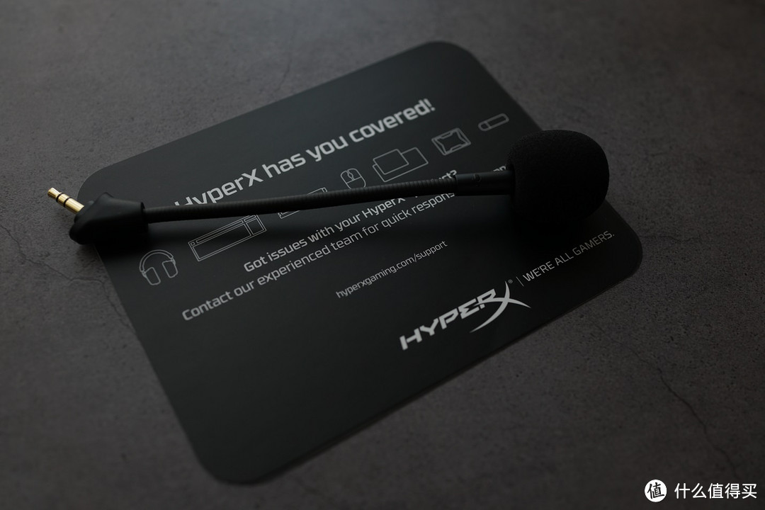 快来见识一下HyperX阿尔法S全新曜石黑版本的颜值