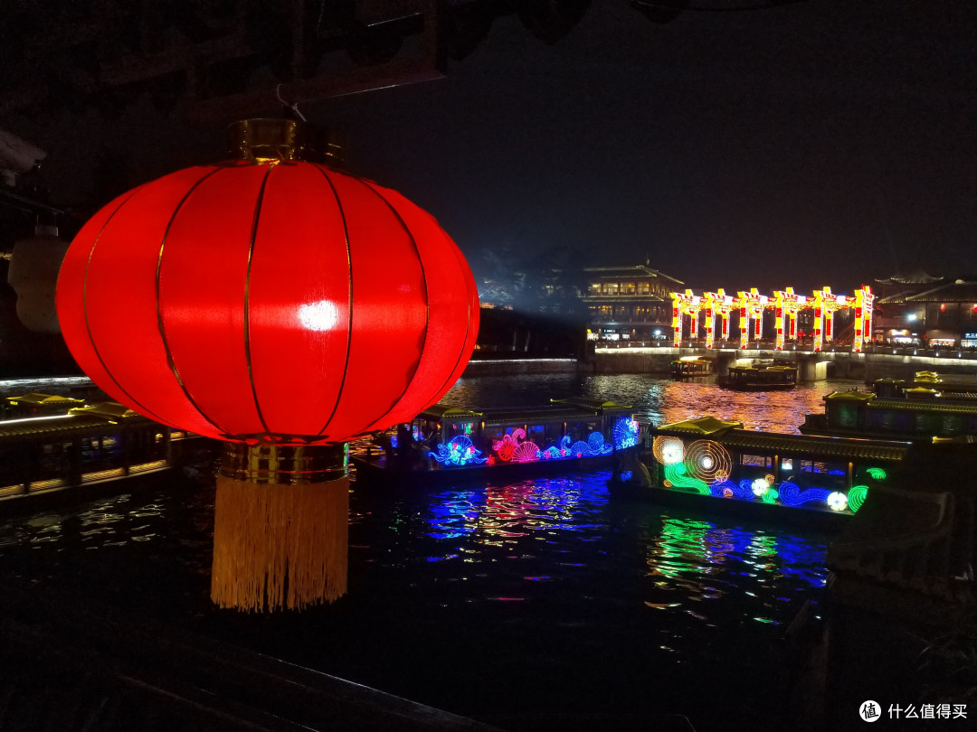 大男孩独自夜游秦淮河的快乐你懂吗!!!