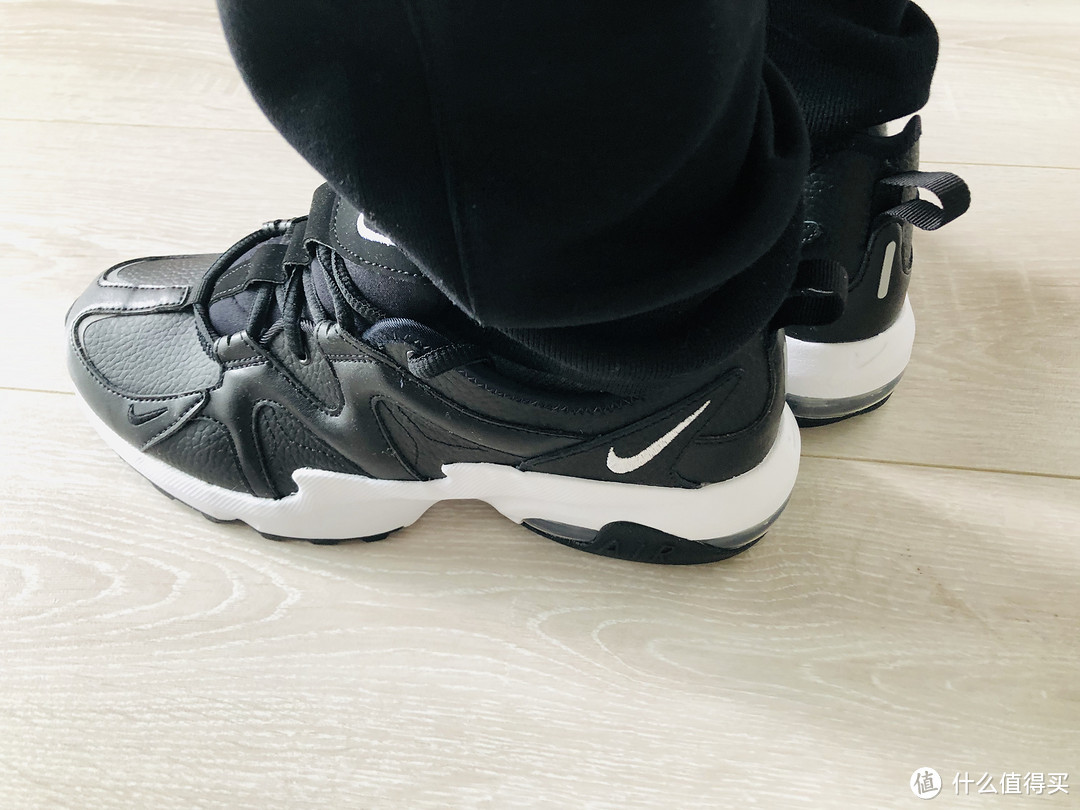 运动=快乐之源，起底我的耐克鞋装备—Nike Air Max Graviton LEA