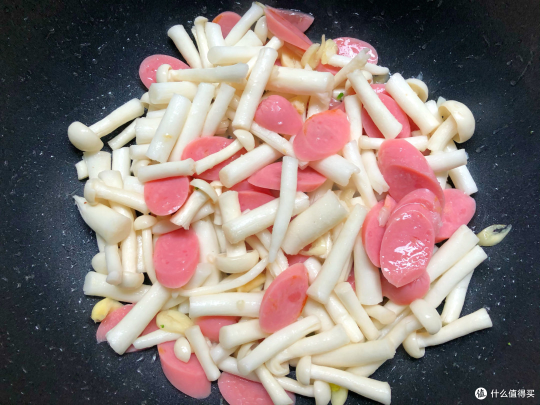 春天,我家最爱这道菜,营养全面味道好,大人孩子都喜欢