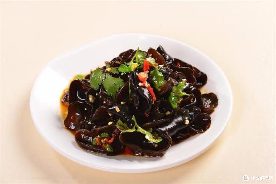 5分钟交你学会简单易做的,15道家常凉菜,清凉爽口,赶快记下来吧。
