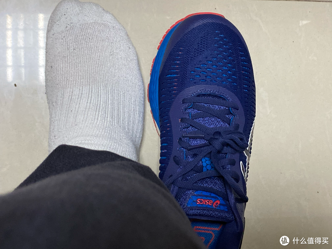 不买跑鞋我都忘了，自己曾经运动过。asics kayano25开箱