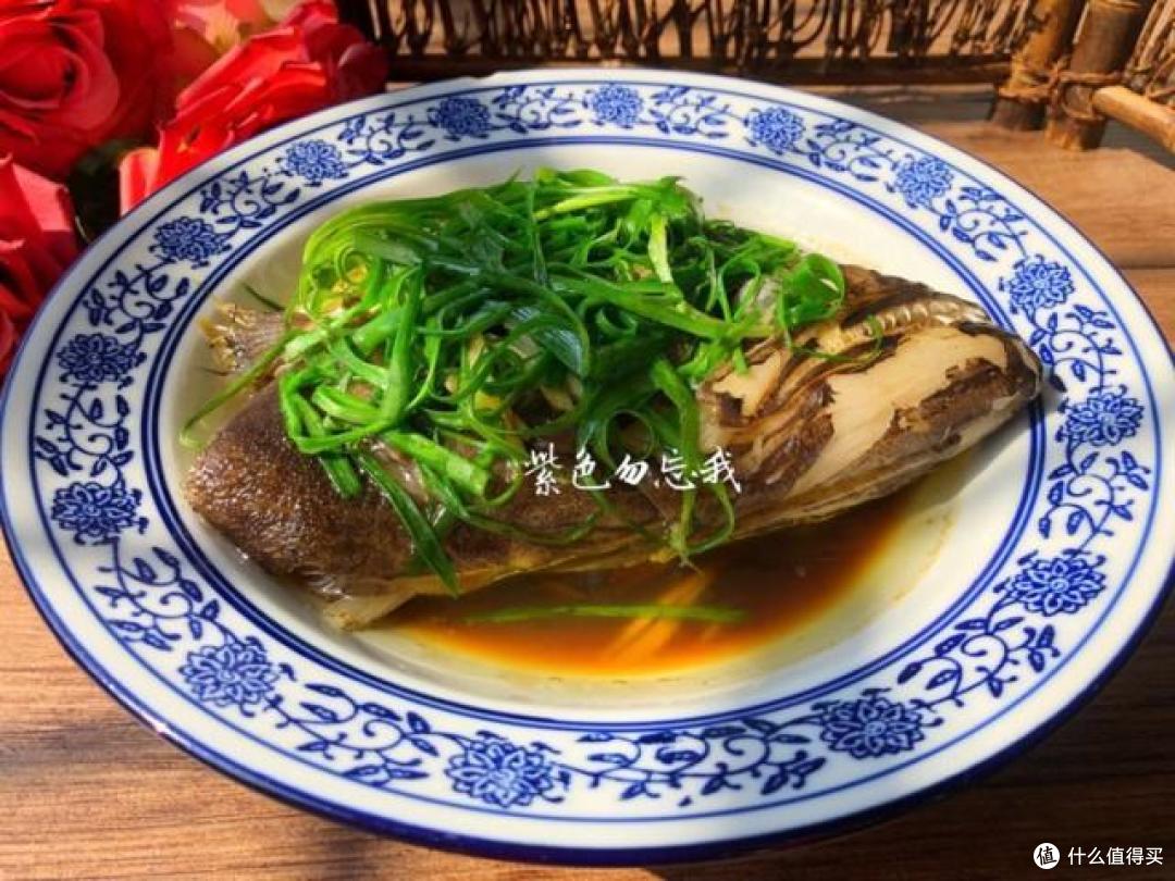 闺蜜来家里串门,我做了六个菜招待,闺蜜吃了两碗饭,说太好吃了