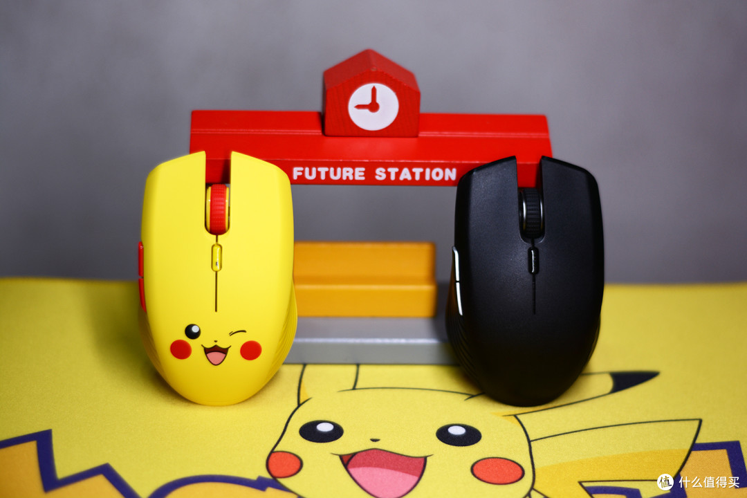 这也太可爱了吧!雷蛇|宝可梦皮卡丘限定款无线鼠标上手体验