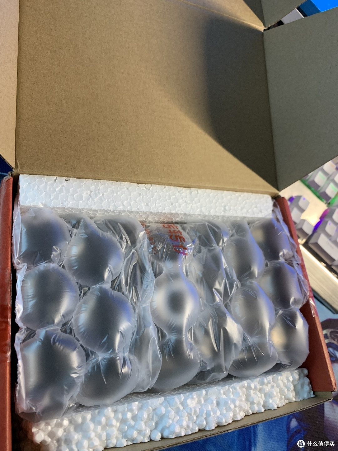 二手小米10pro对比一年前老苹果旗舰xs max