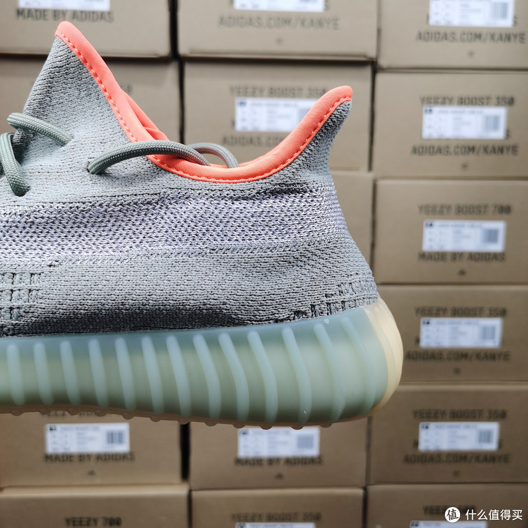 Adidas Yeezy 350 V2 Desert Sage 侧透满天星开箱测评真假对比