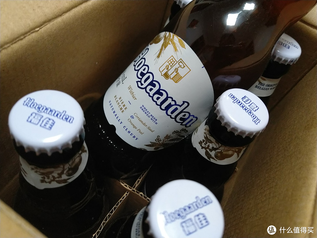 还没评测差点就喝完--hoegaarden 福佳 精酿啤酒